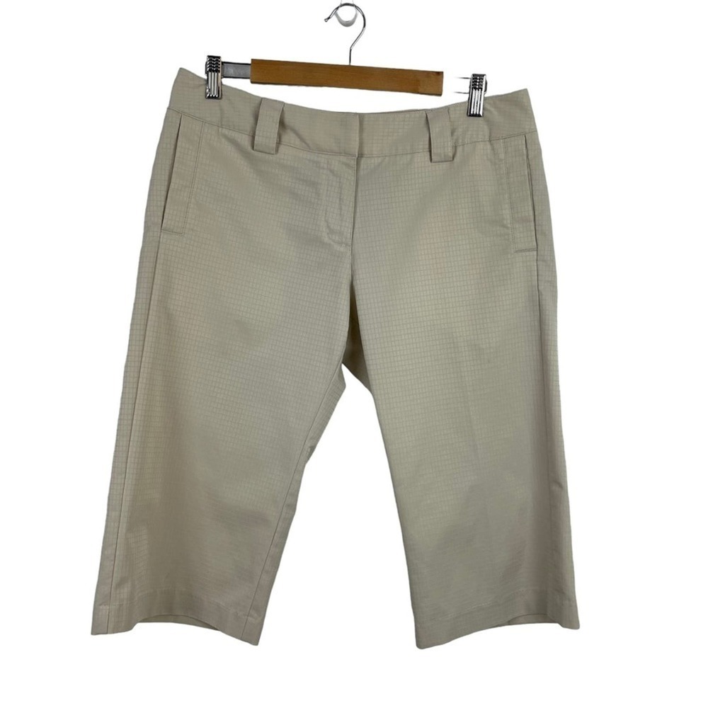 Adidas Women’s Beige Golf Shorts Mid-Rise Climalite Bermuda Three Stripe Size 10